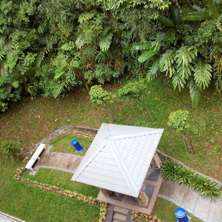 Azizi&Yati Muslim Homestay Cameron Highlands Luaran gambar